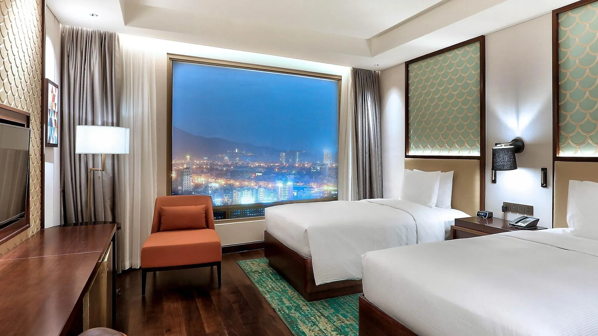 Отель Hilton Дананг 5*,