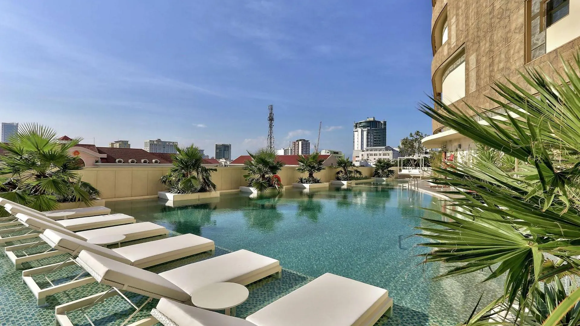 Отель Hilton Дананг 5*,  Вьетнам