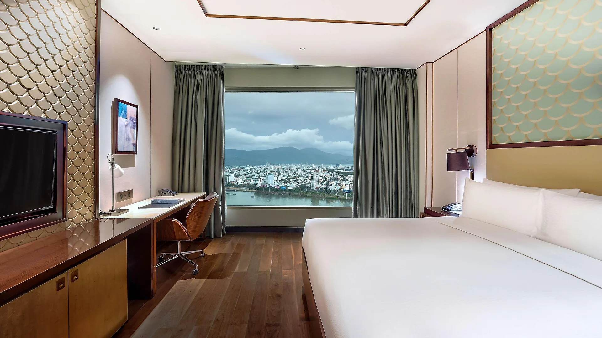 Hotel Hilton Đà Nẵng 5*,