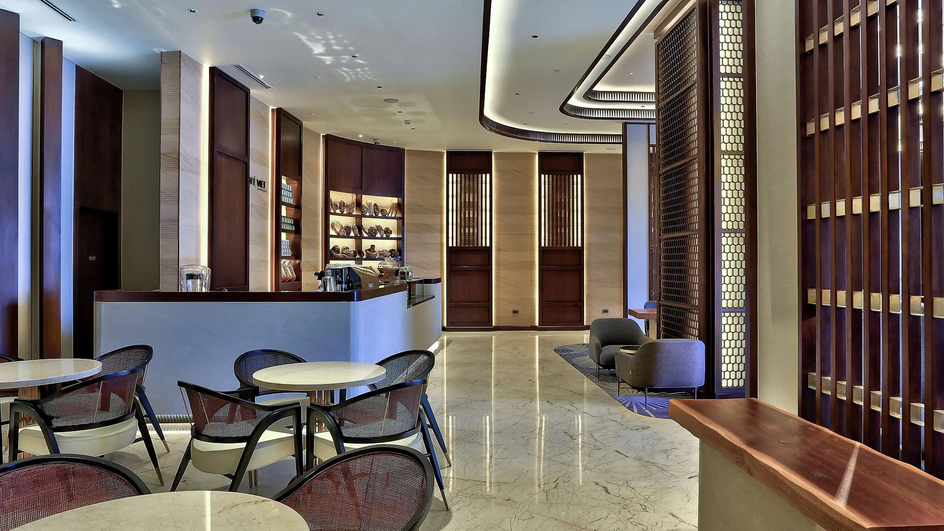 Hotel Hilton Đà Nẵng 5*,  Vietnam