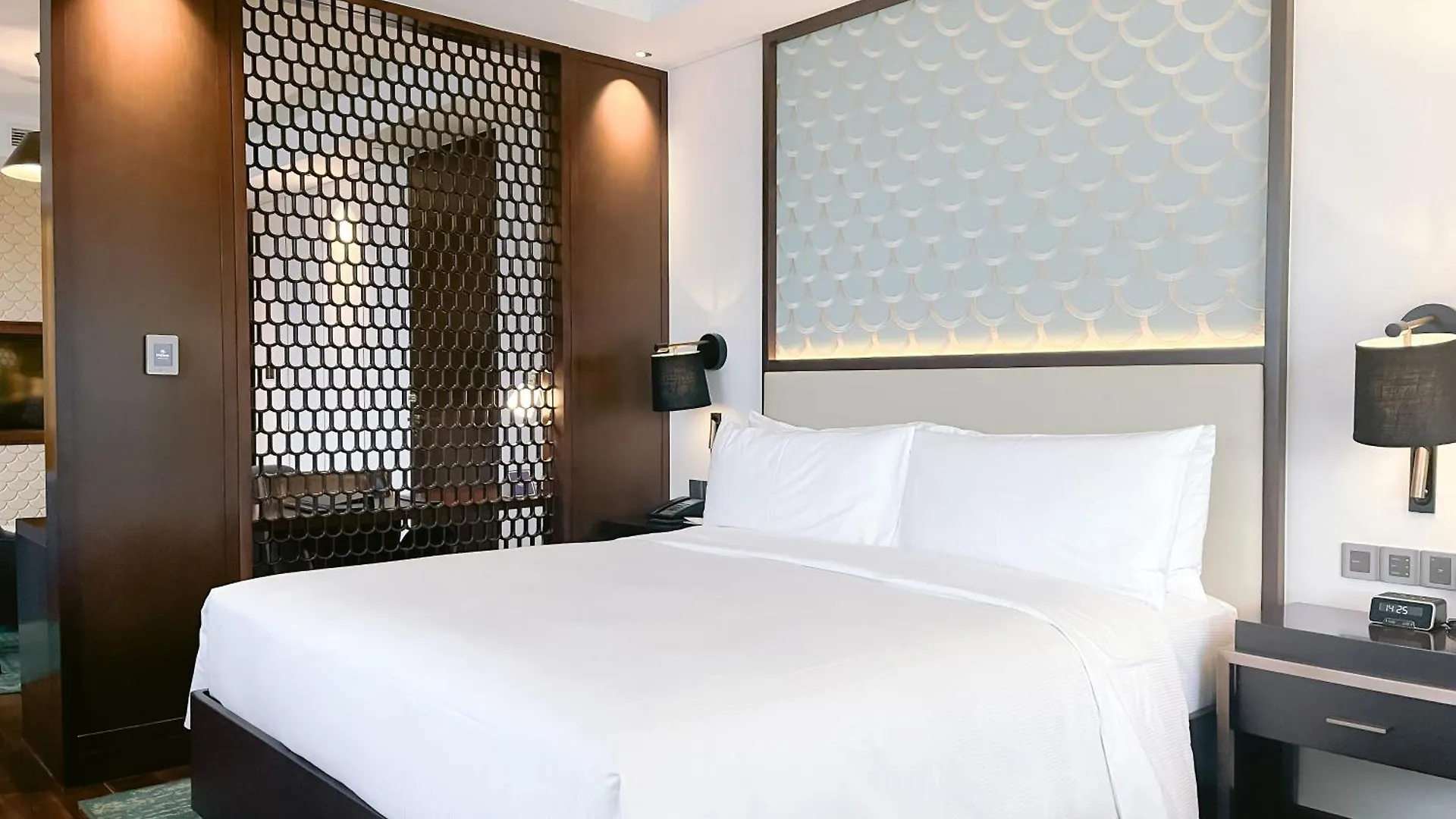 Hilton Da Nang Hotel 5*,  Vietnam