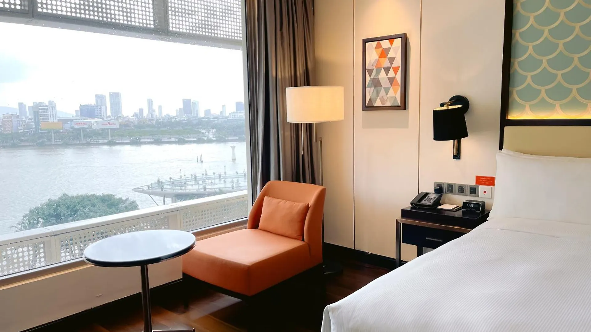 Hilton Da Nang Hotel