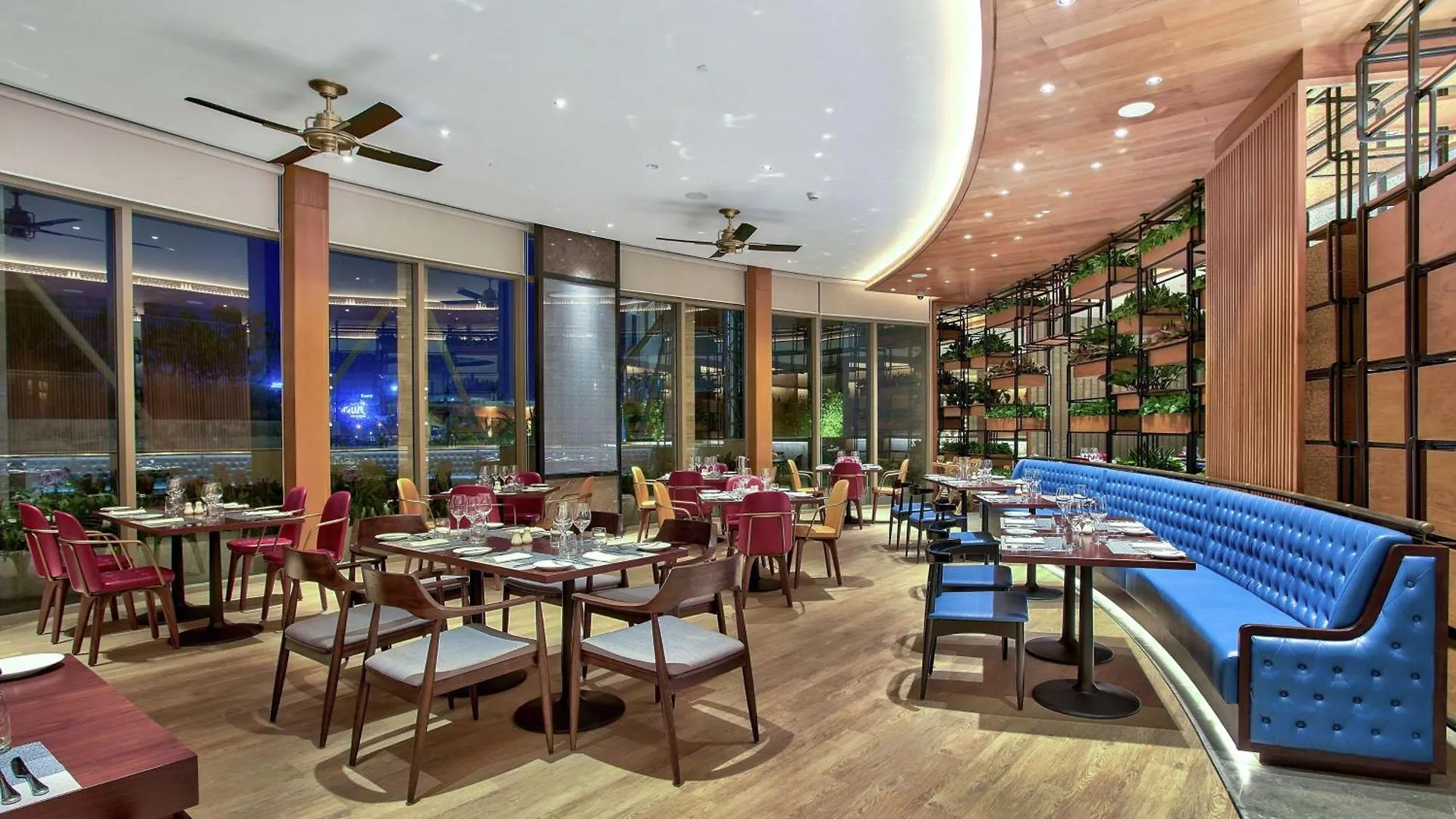 Hilton Da Nang Hotel